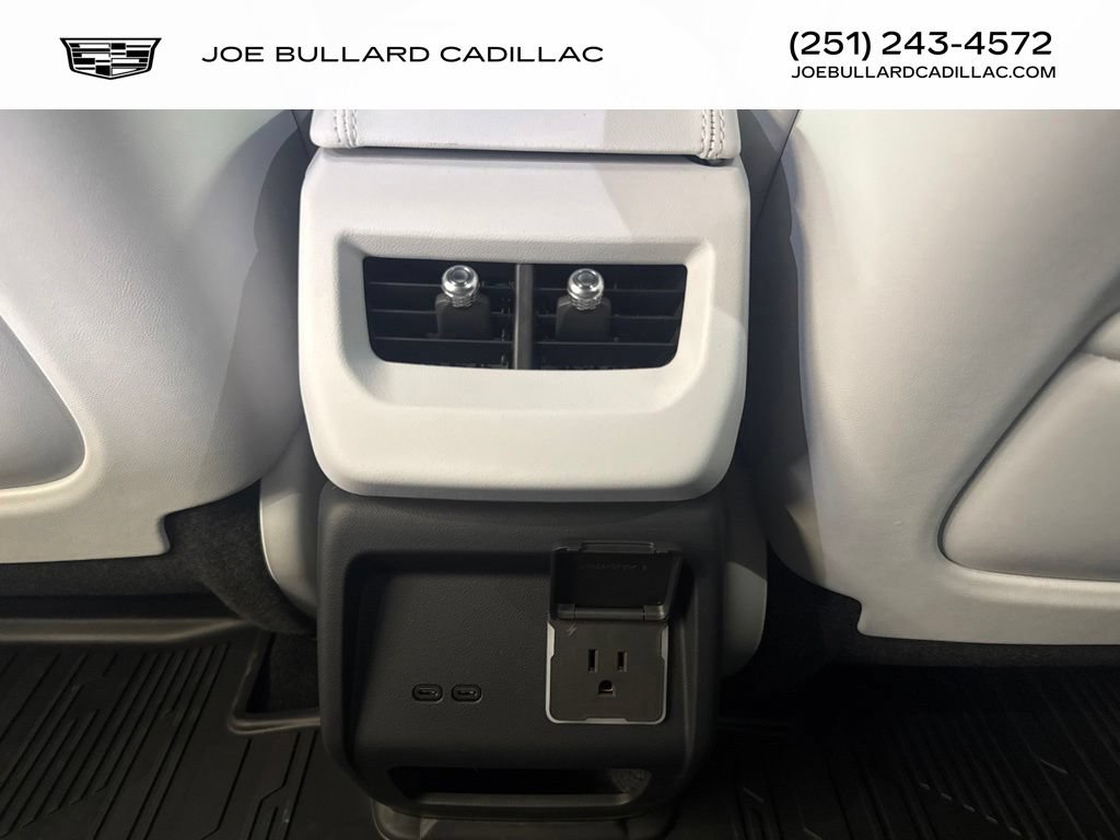 New 2026 Cadillac Optiq Luxury 1 w/ LPO, Floor Liner Package RWD image 17