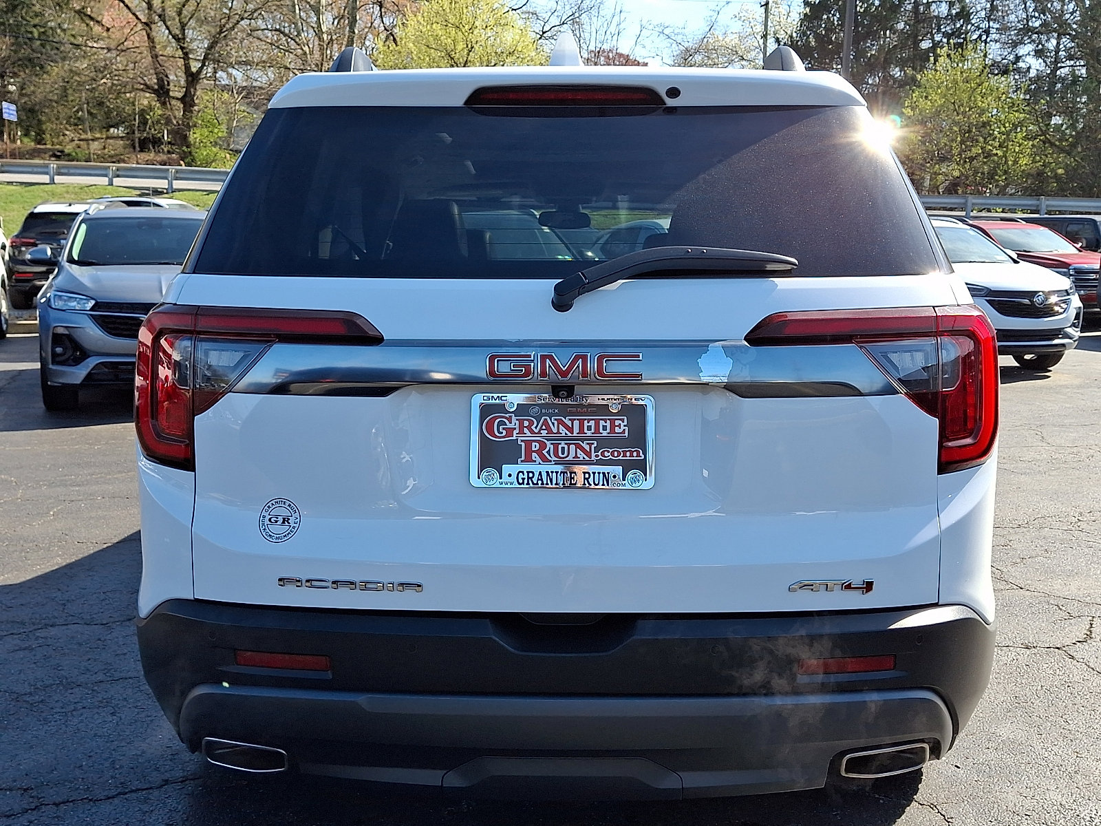 Used 2021 GMC Acadia AT4 w/ Trailering Package AWD/4WD image 5