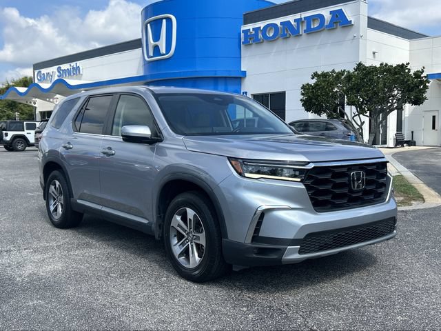 Used 2023 Honda Pilot EX-L image 2
