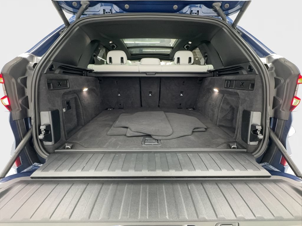 Used 2023 BMW X5 sDrive40i w/ M Sport Package RWD image 18