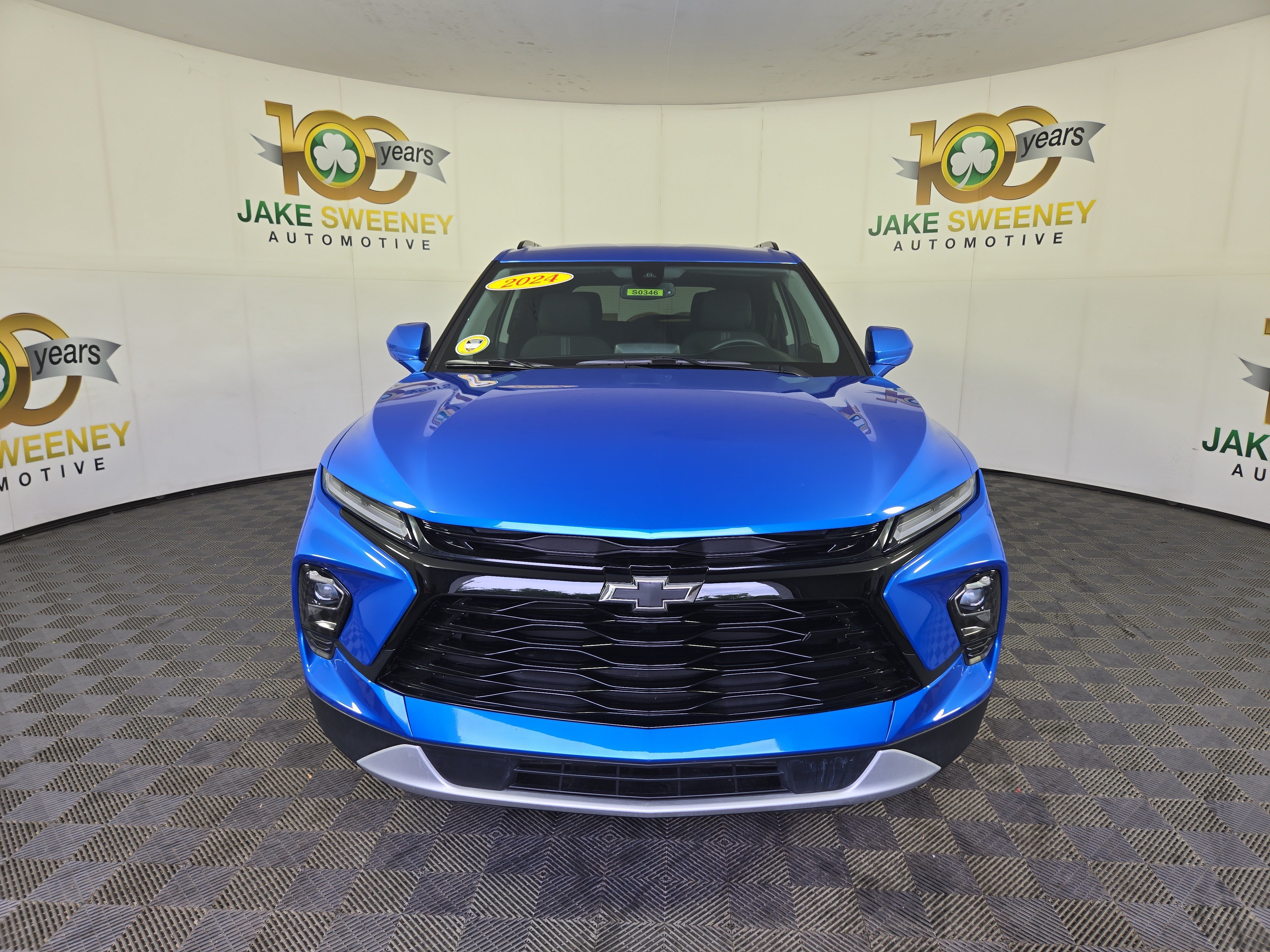 Used 2024 Chevrolet Blazer LT w/ LPO, Black Sport Package FWD image 2