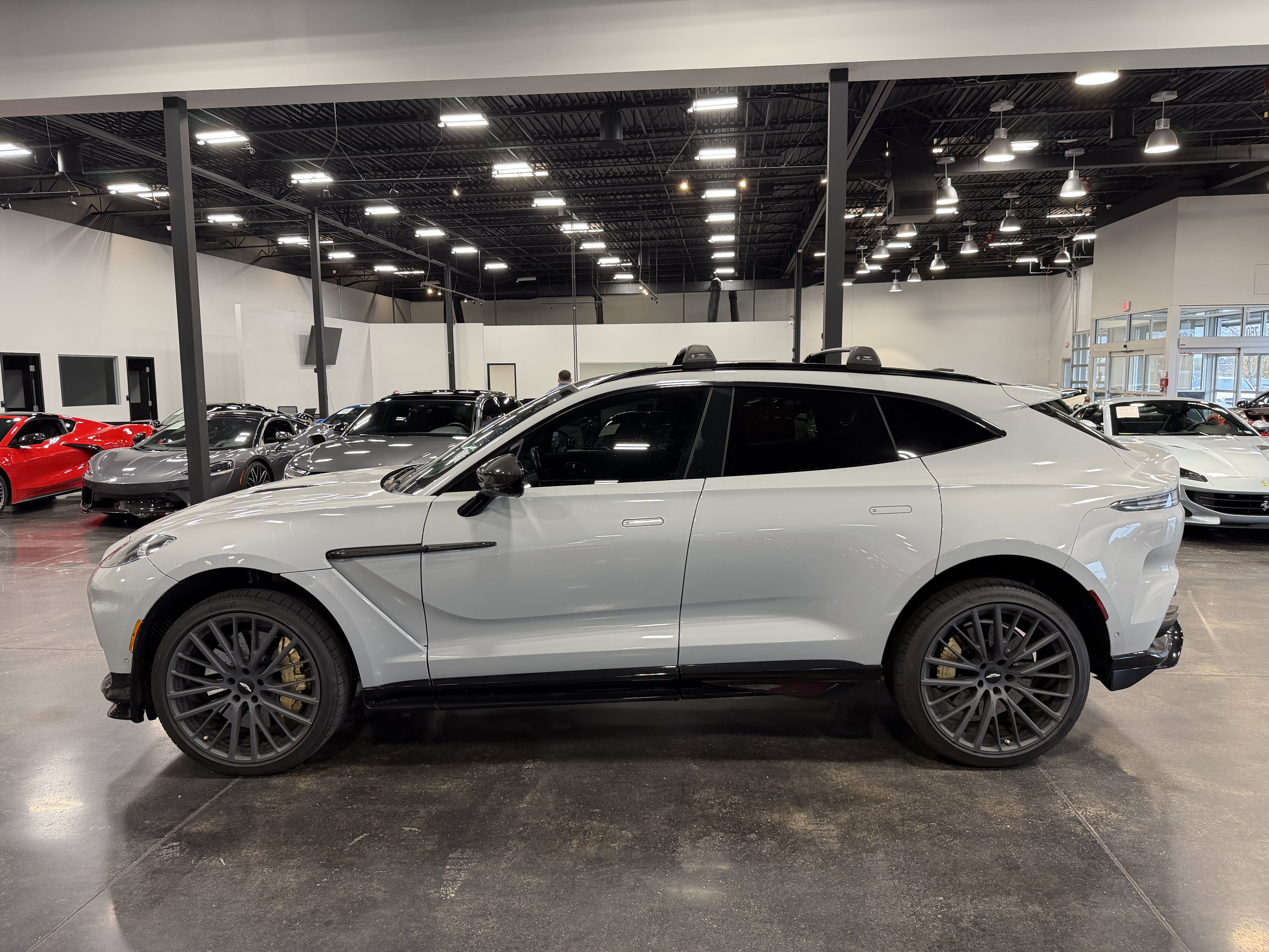 Used 2023 Aston Martin DBX 707 AWD/4WD image 4
