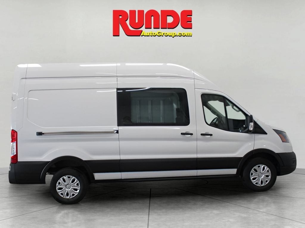 New 2023 Ford E-Transit 148 High Roof RWD image 6