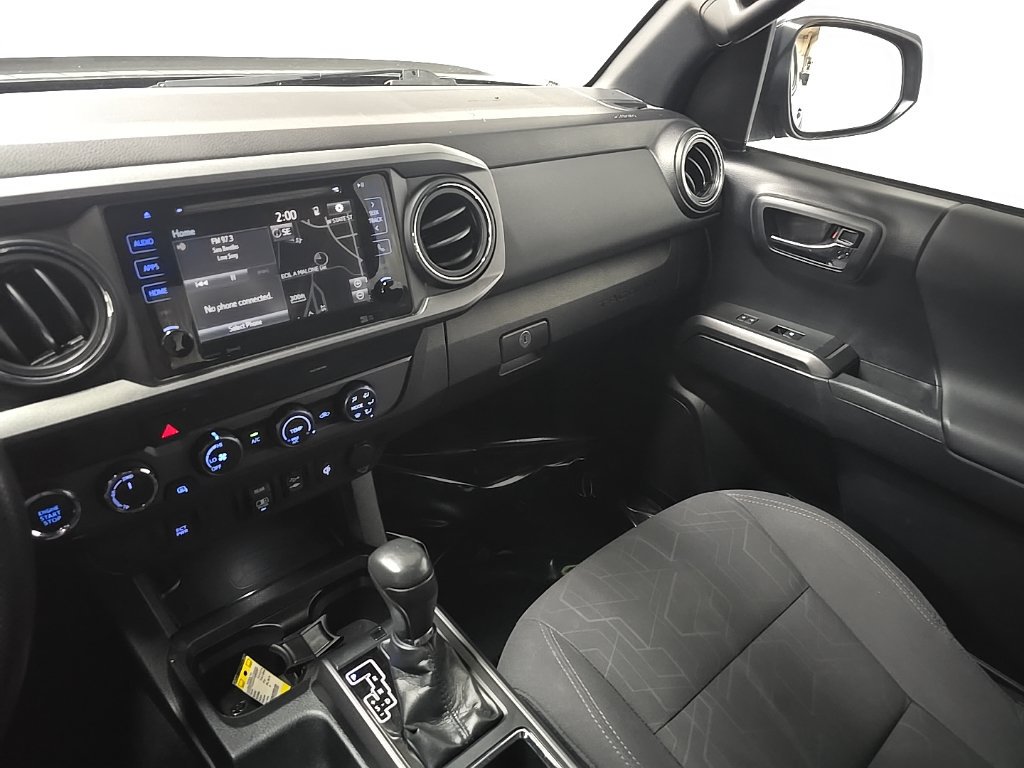Used 2019 Toyota Tacoma TRD Off-Road AWD/4WD image 25