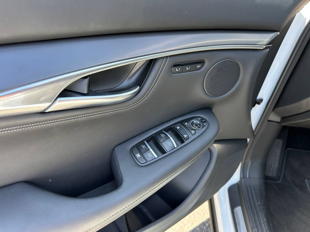 Used 2025 INFINITI QX55 Luxe w/ Cargo Package AWD/4WD image 23