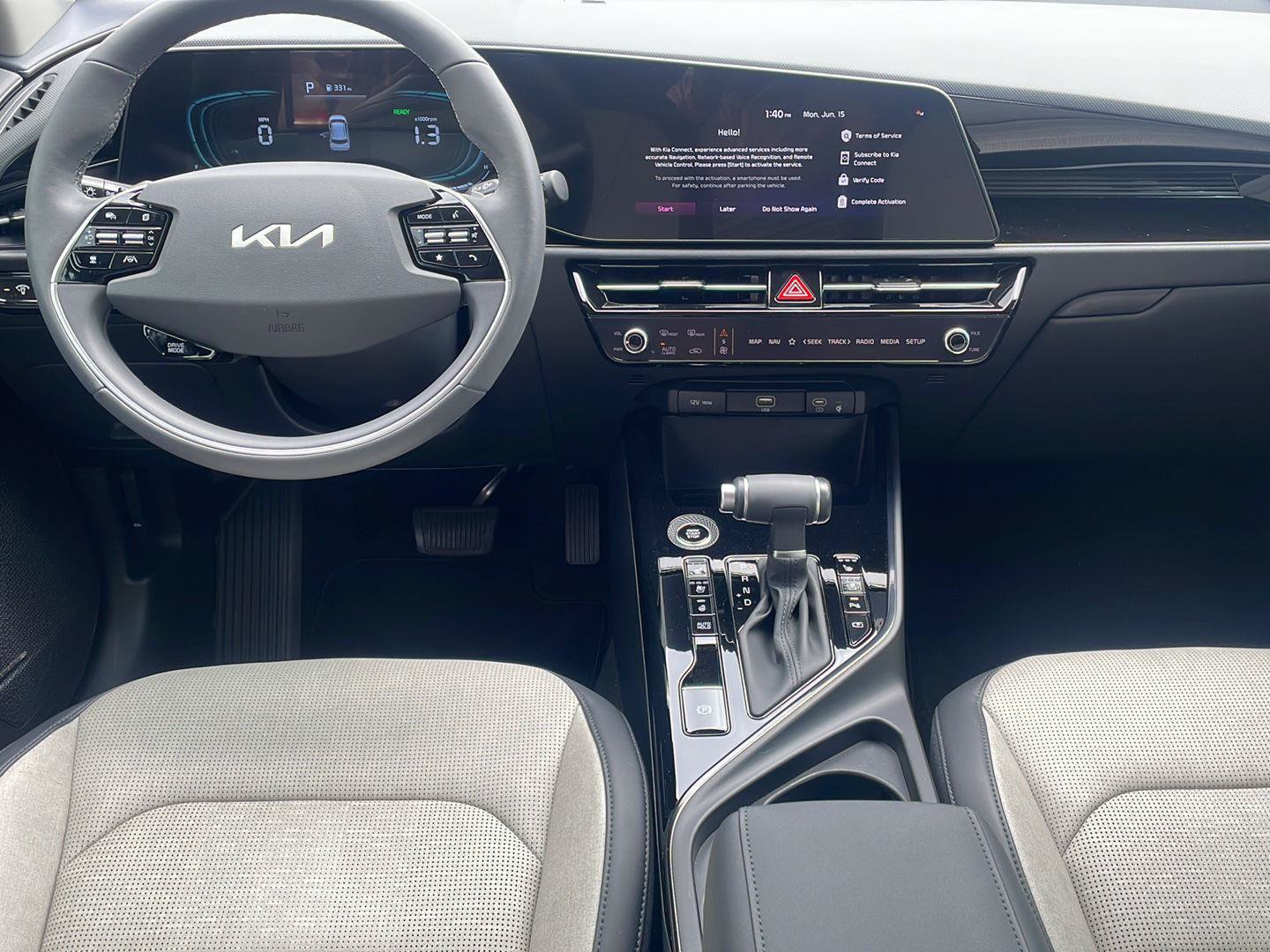 Used 2025 Kia Niro FWD image 8