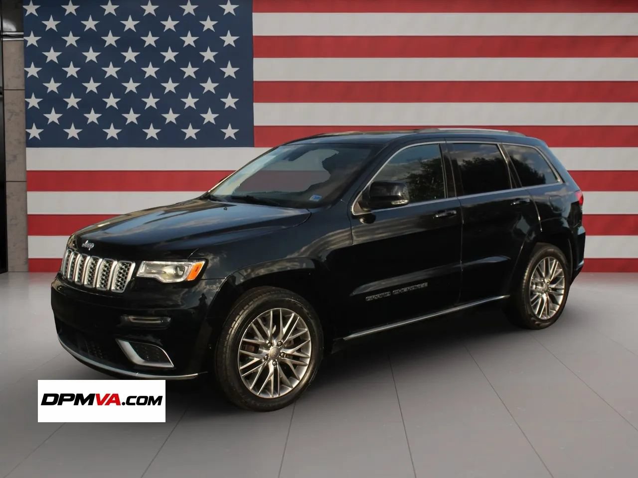 Used 2018 Jeep Grand Cherokee Summit w/ Platinum Series Group AWD/4WD image 1