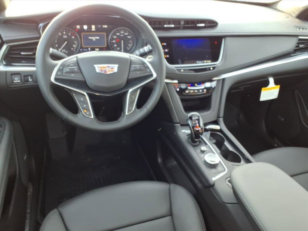 New 2026 Cadillac XT5 Premium Luxury w/ Driver Assist Package image 11