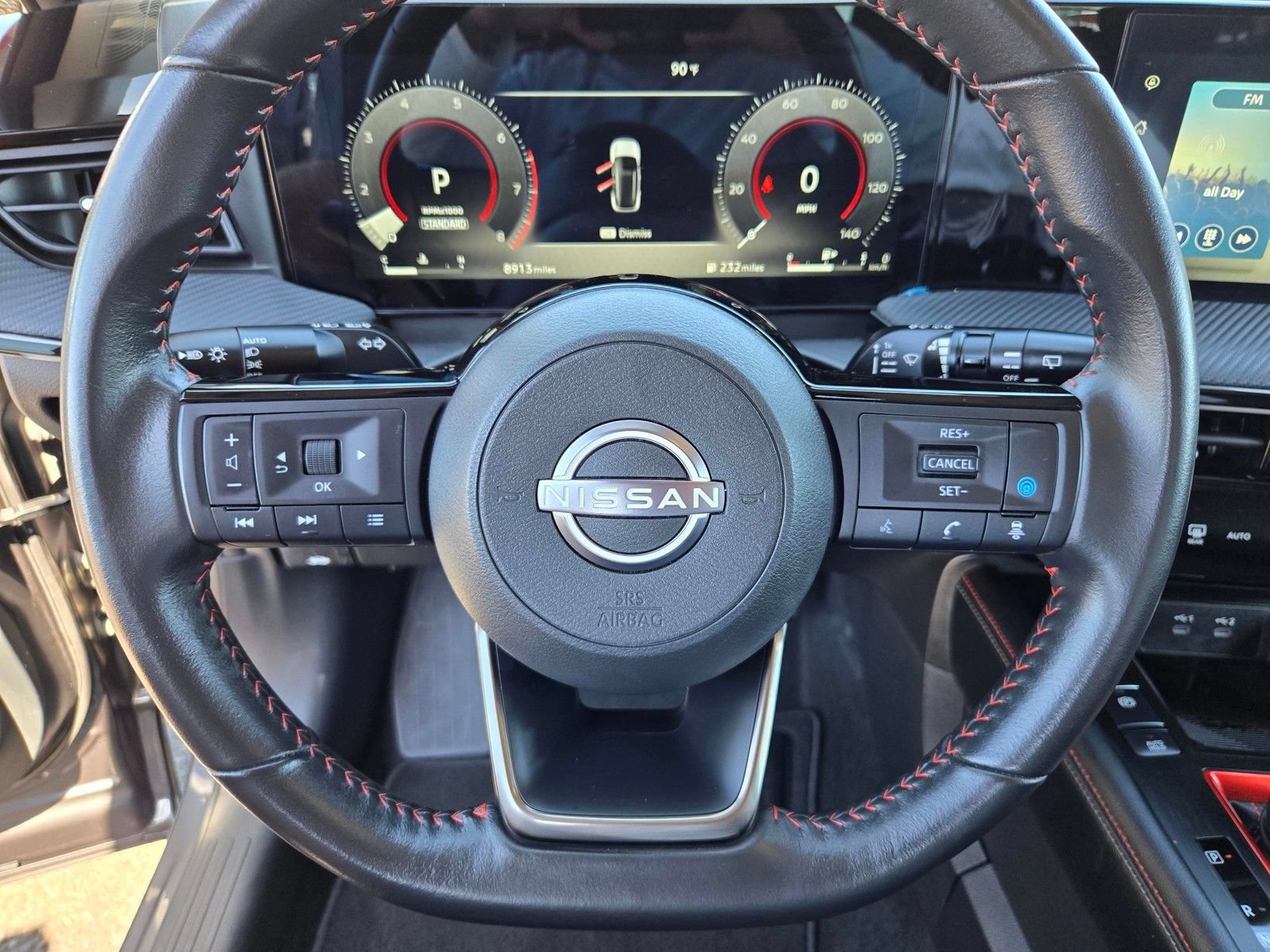 Used 2025 Nissan Kicks SR FWD image 30