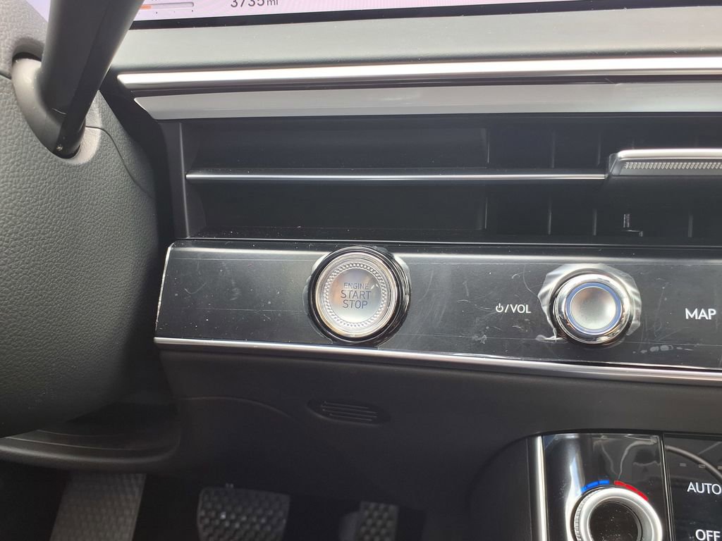 Used 2026 Genesis GV70 2.5T AWD/4WD image 28