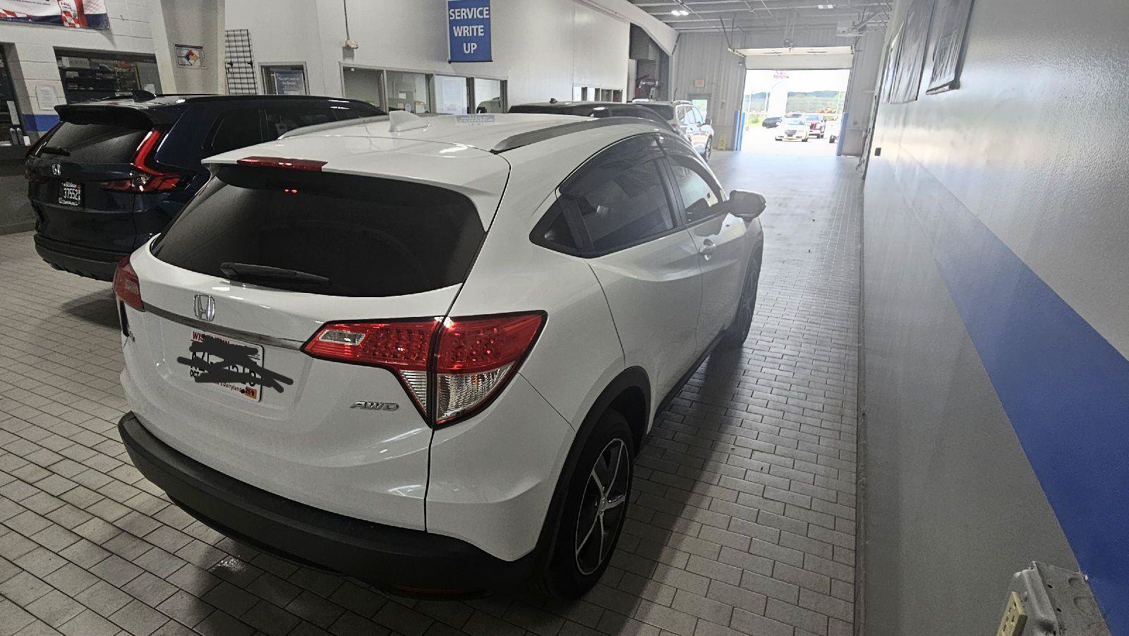 Used 2022 Honda HR-V EX image 16