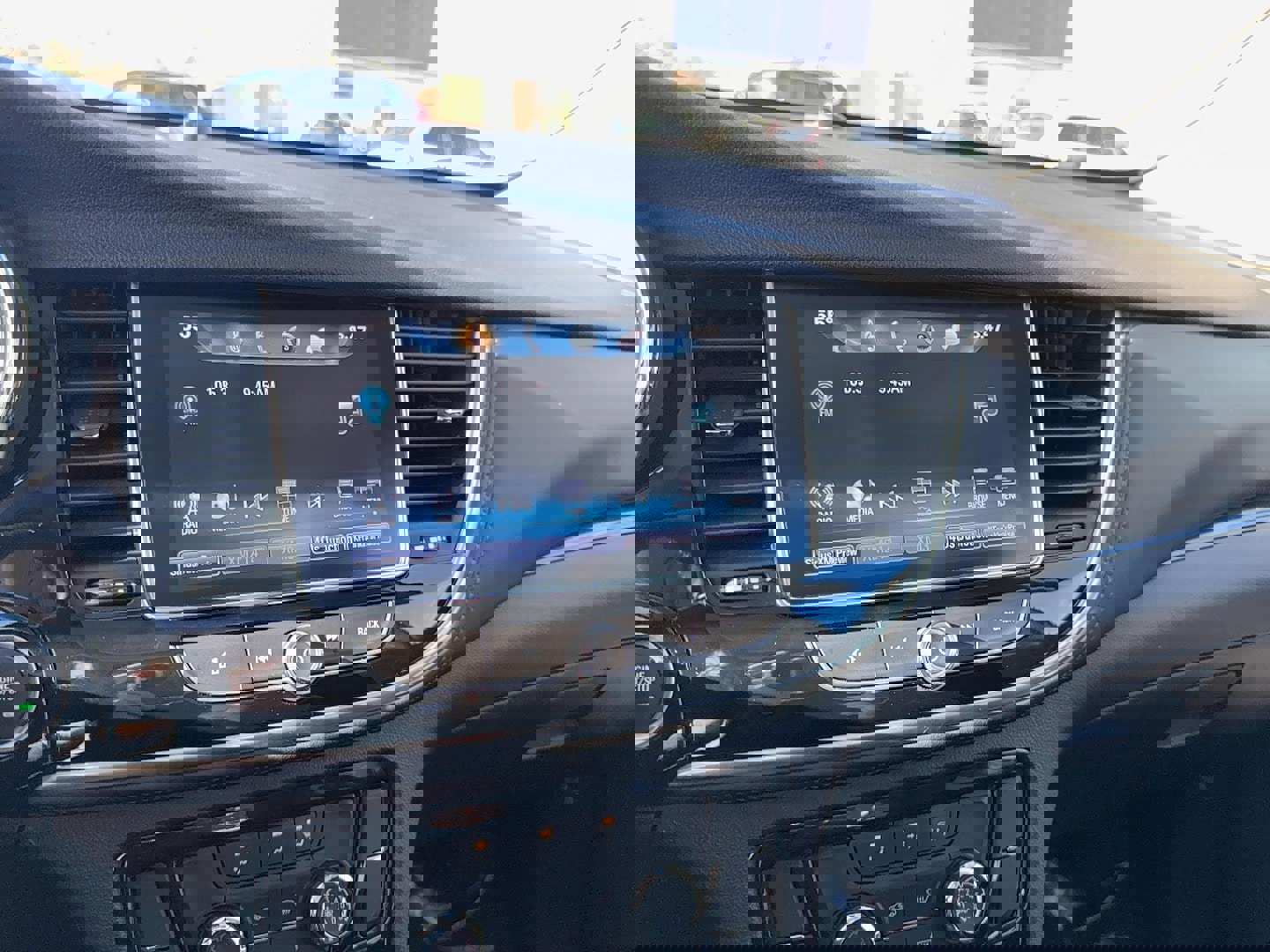 Used 2019 Buick Encore Preferred w/ Safety Package image 18