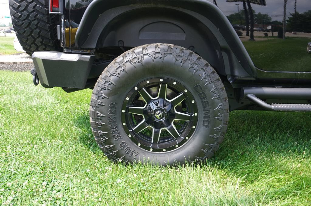 Used 2015 Jeep Wrangler Unlimited Sport AWD/4WD image 12