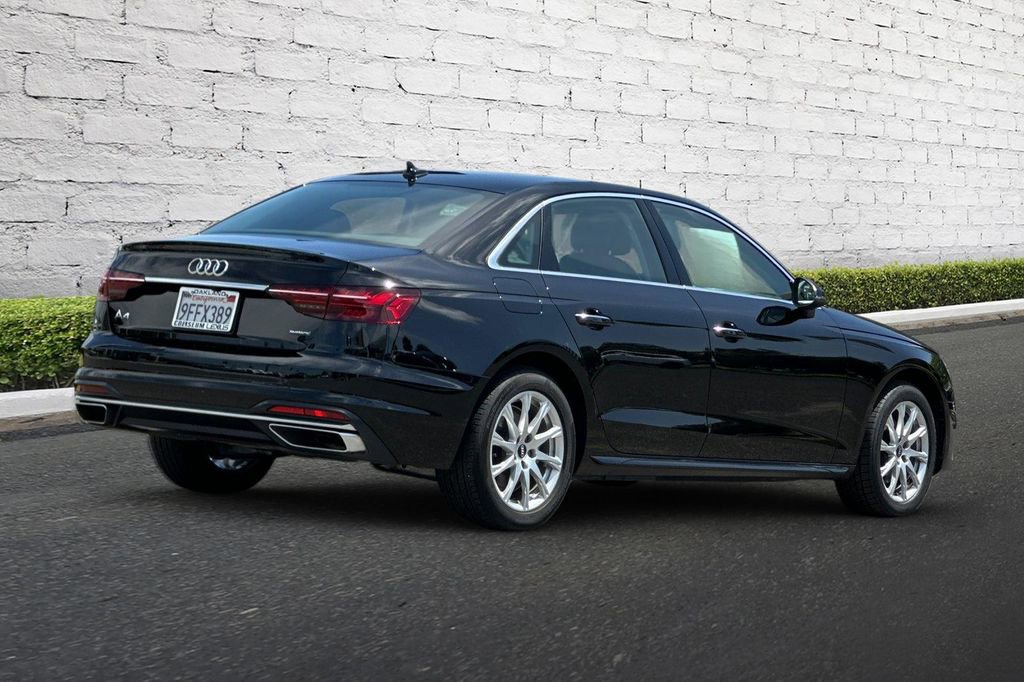 Used 2023 Audi A4 2.0T Premium w/ Convenience Package AWD/4WD image 4