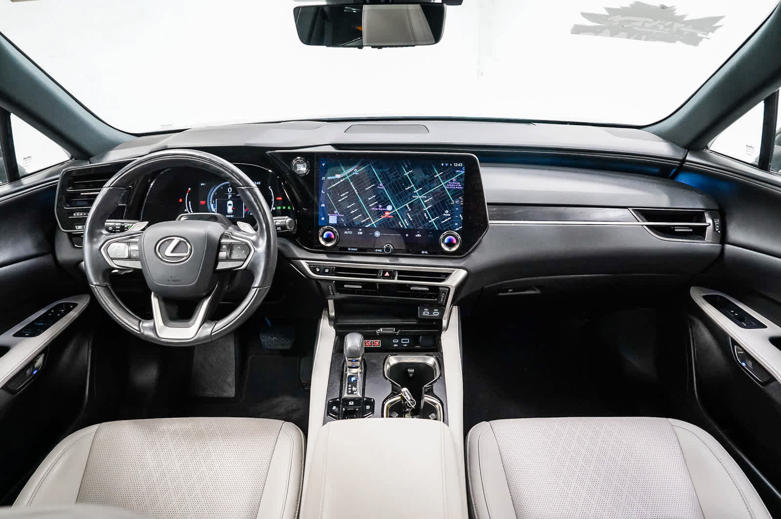 Used 2024 Lexus RX 350 Premium Plus w/ Convenience Package FWD image 12