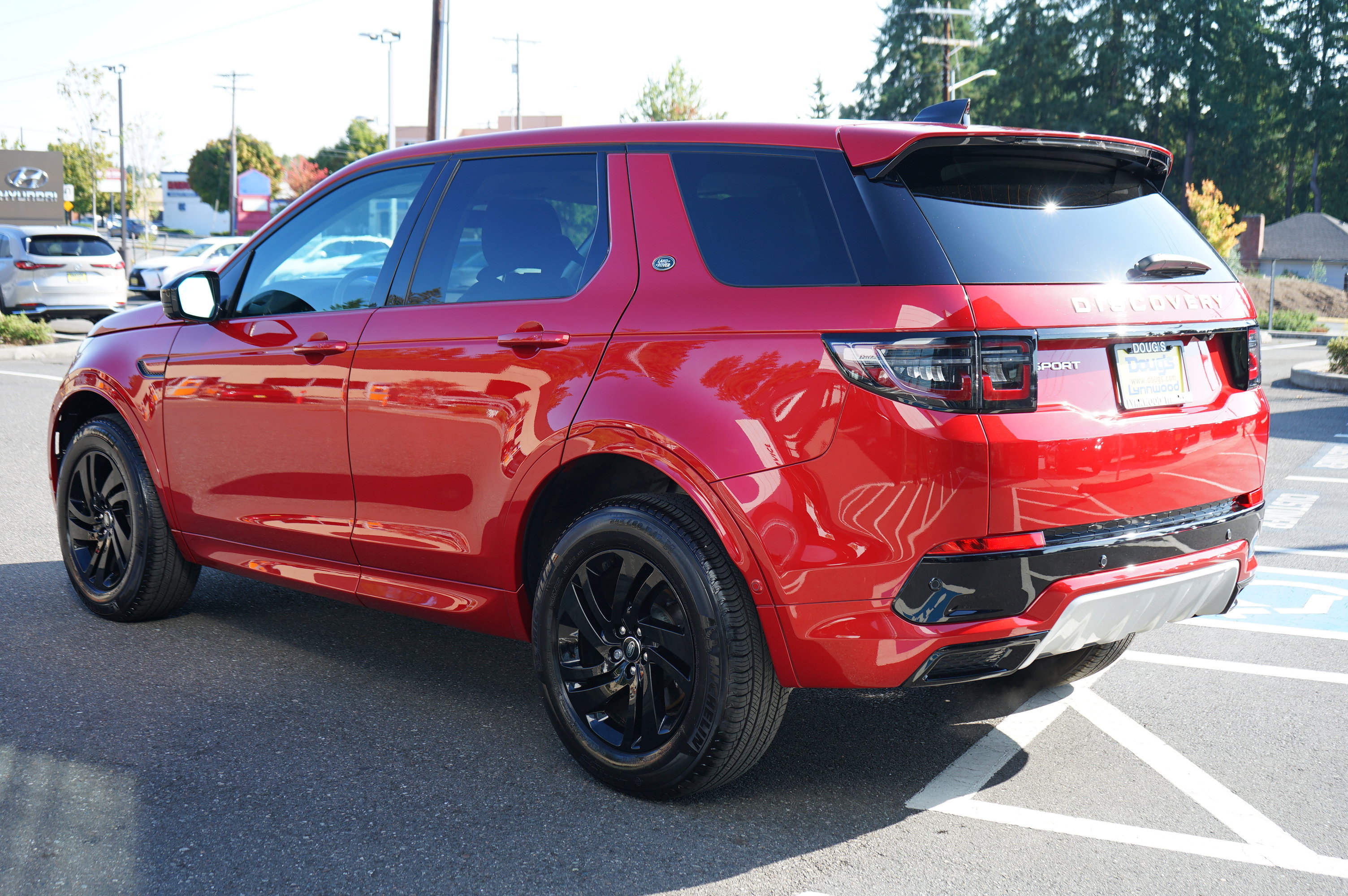 Used 2024 Land Rover Discovery Sport S AWD/4WD image 7