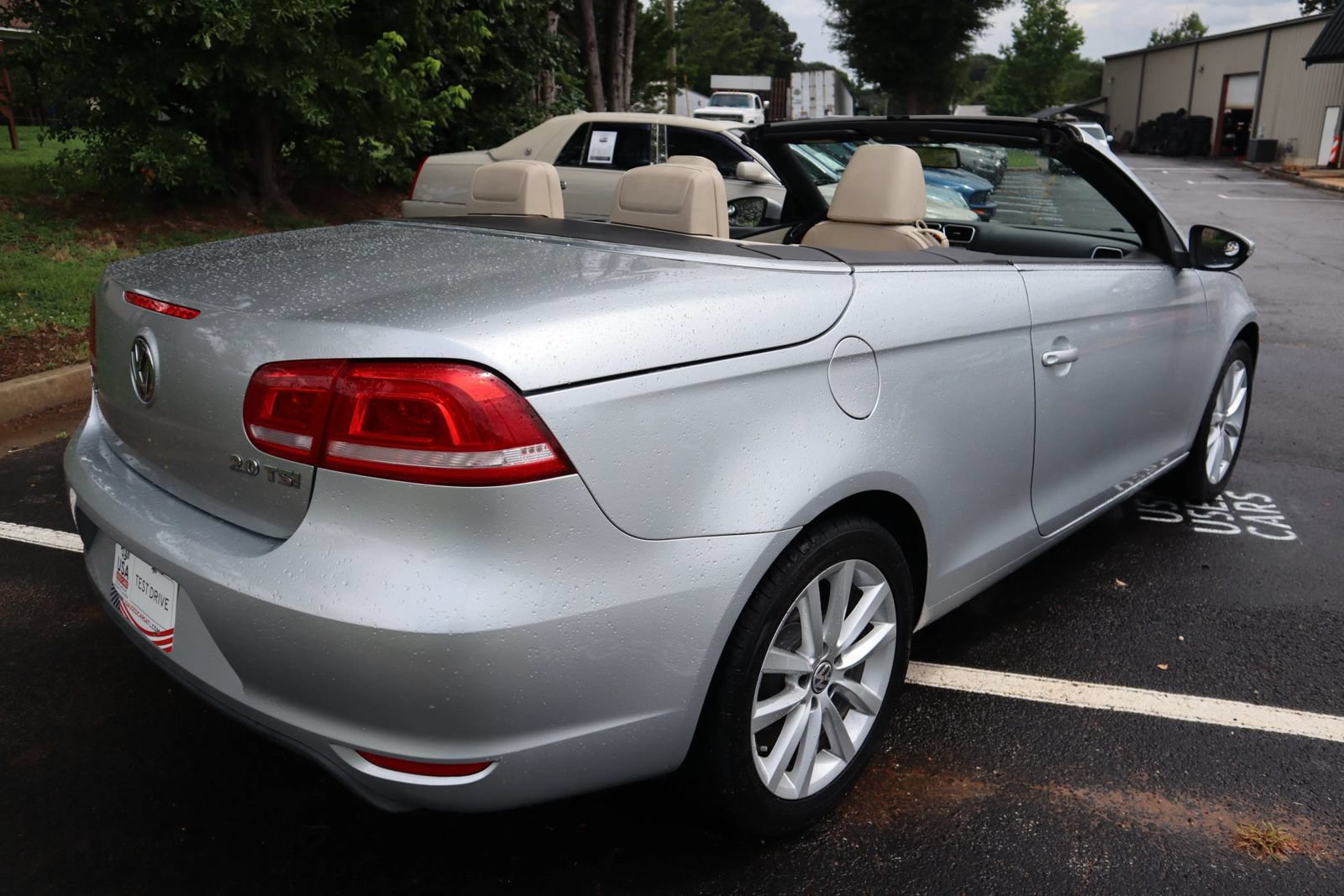 Used 2012 Volkswagen Eos Komfort FWD image 6