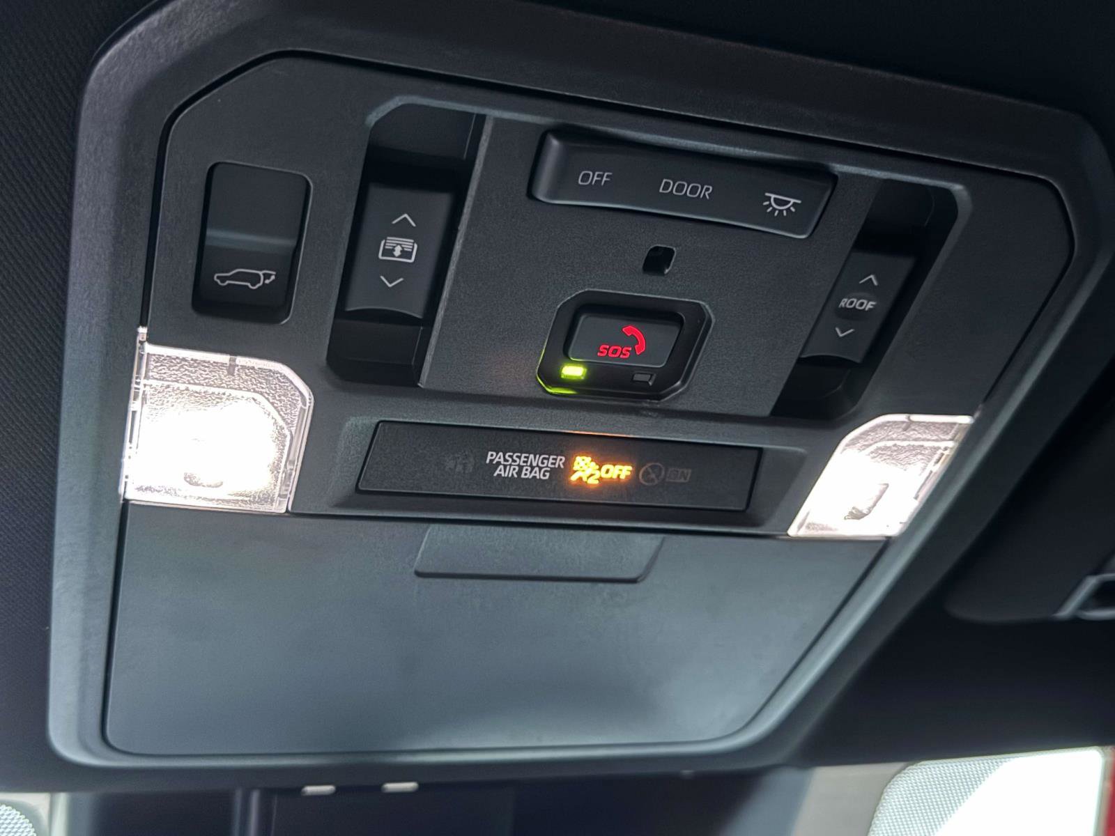 Used 2024 Toyota Sequoia 4WD image 33