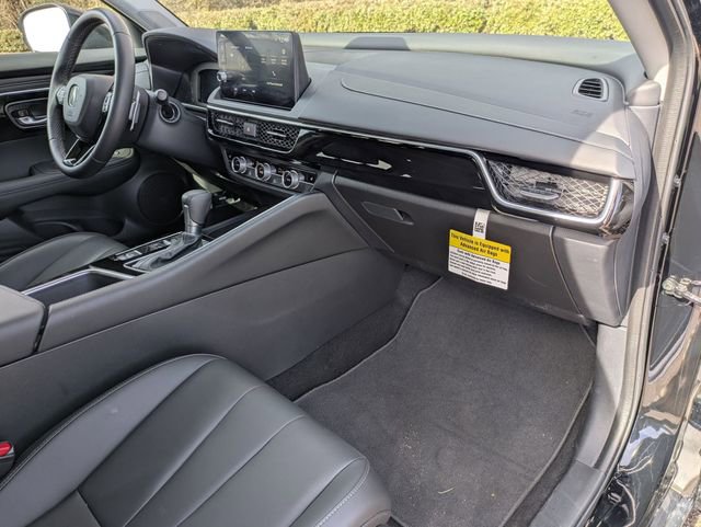 Certified 2025 Acura ADX AWD image 27