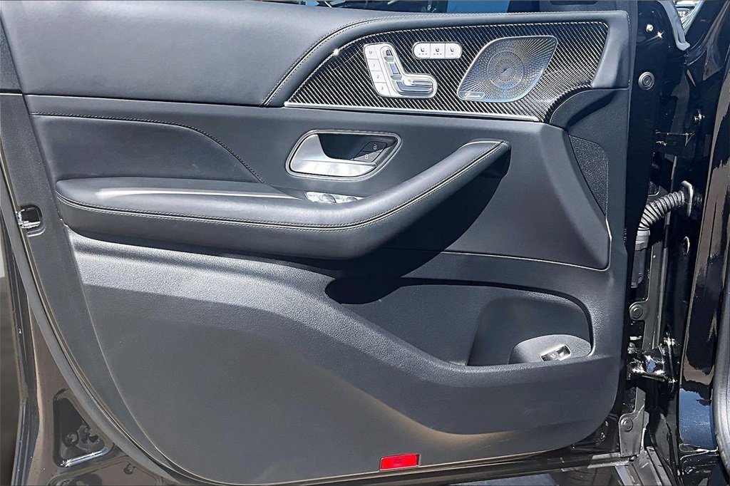 Used 2025 Mercedes-Benz GLE 53 AMG 4MATIC image 18