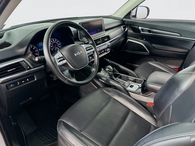 Used 2022 Kia Telluride S FWD image 12