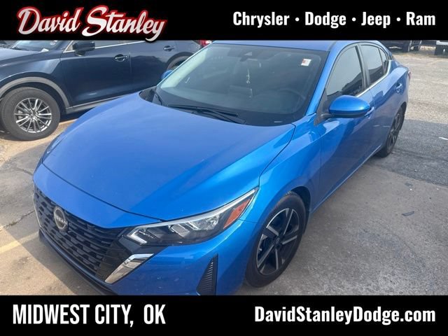 Used 2024 Nissan Sentra SV FWD image 1