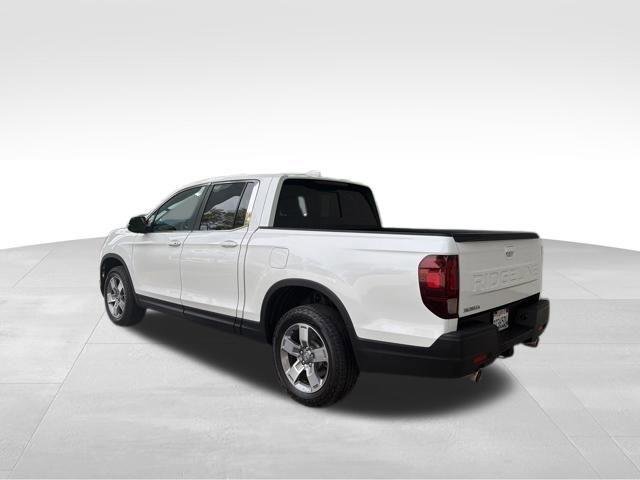 Used 2025 Honda Ridgeline RTL image 3