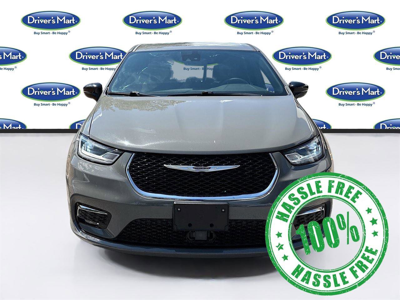 Used 2025 Chrysler Pacifica Select FWD image 2