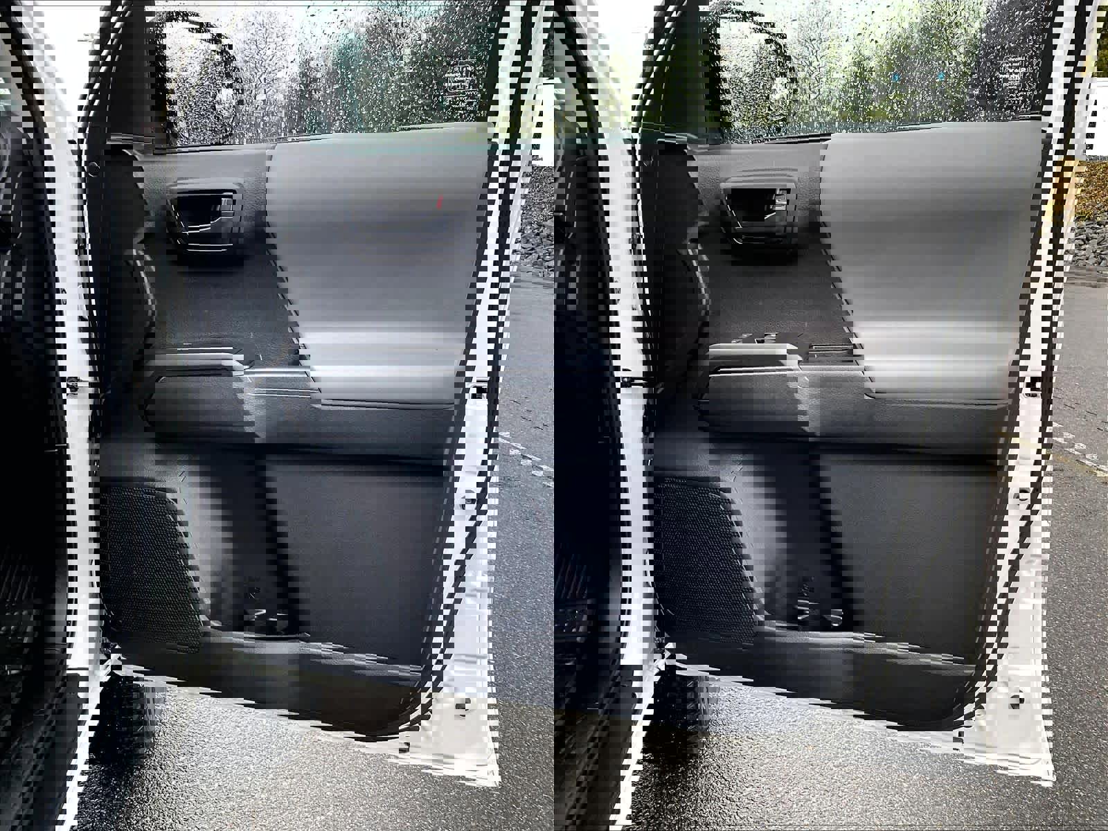 Used 2023 Toyota Tacoma SR image 12