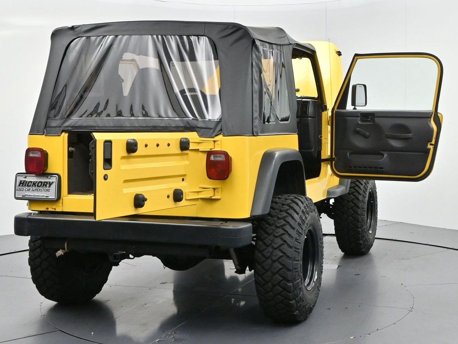 Used 2002 Jeep Wrangler X AWD/4WD image 35