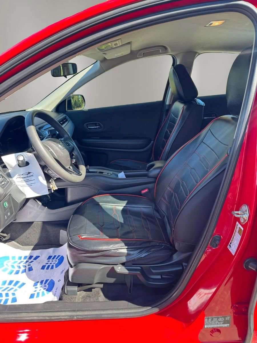 Used 2017 Honda HR-V LX image 9