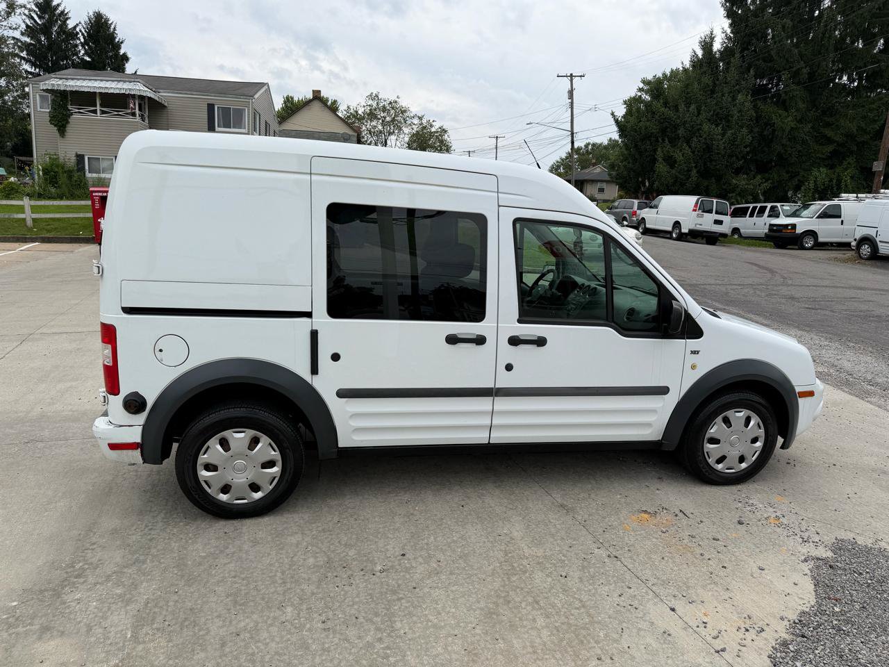 Used 2011 Ford Transit Connect XLT FWD image 6
