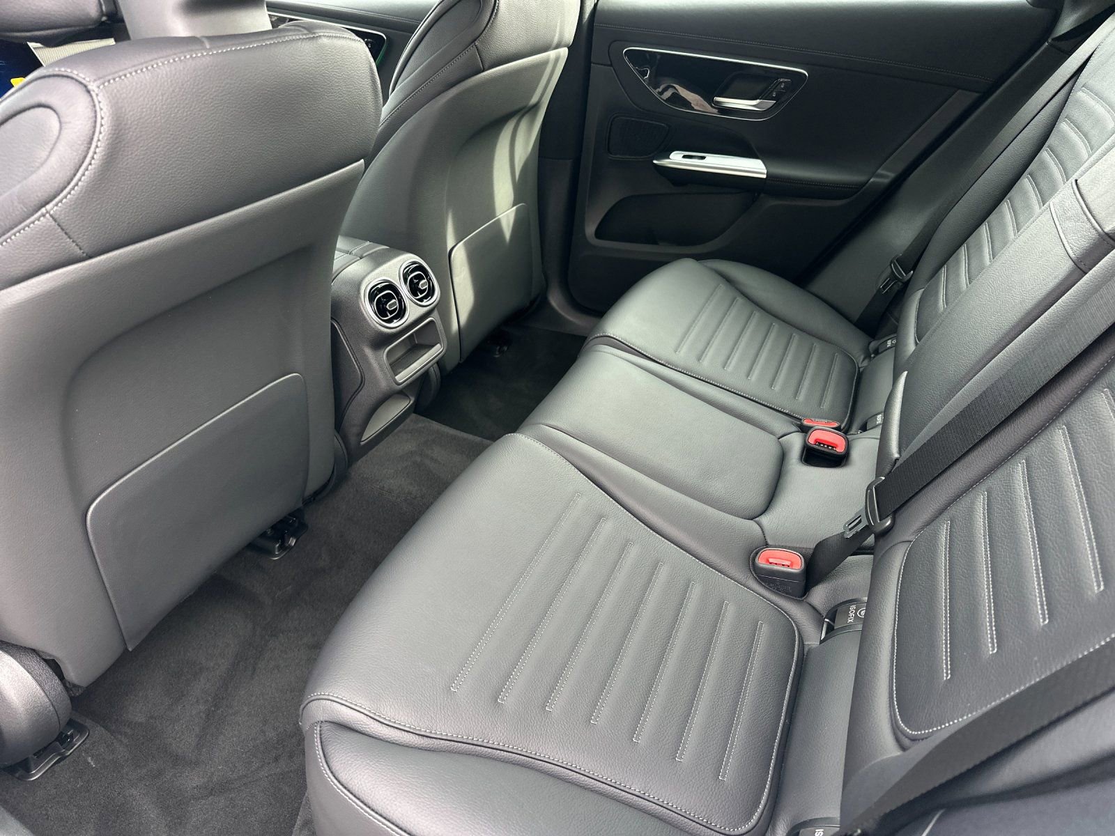 New 2026 Mercedes-Benz GLC 43 AMG 4MATIC image 12