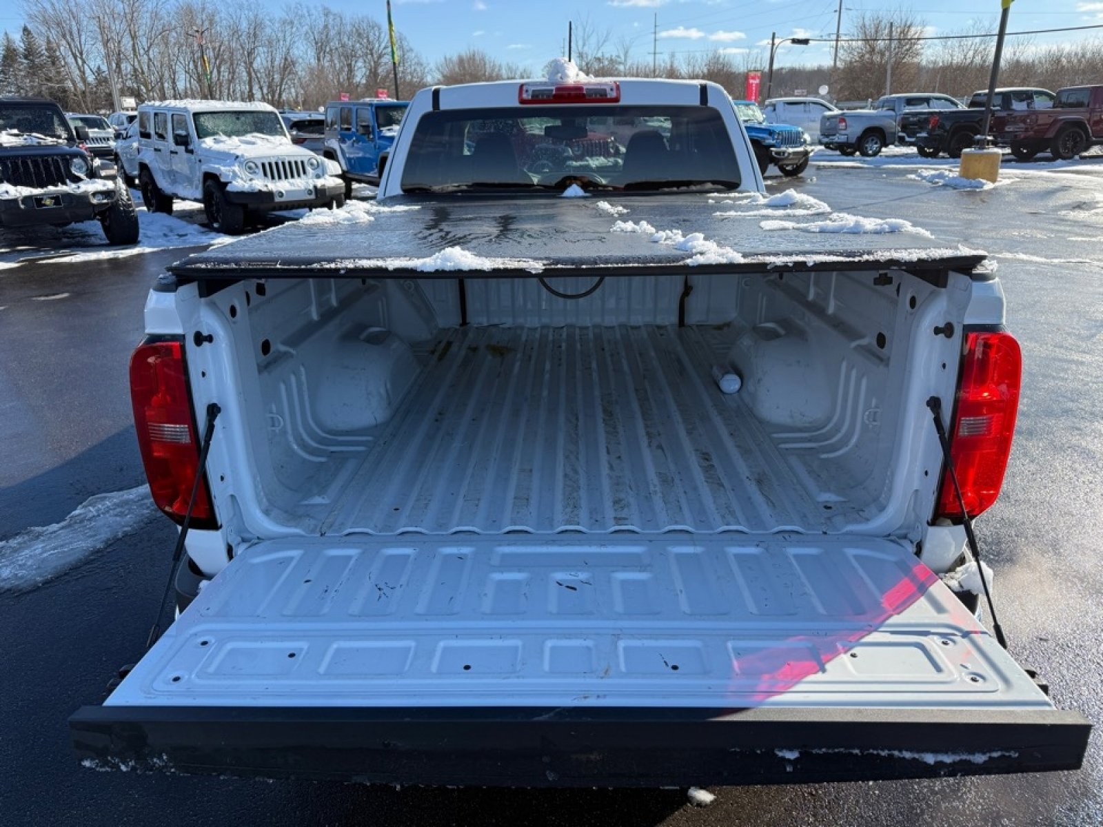 Used 2022 Chevrolet Colorado W/T image 36