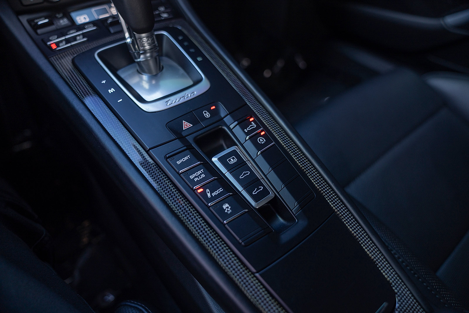 Certified 2015 Porsche 911 Turbo image 13