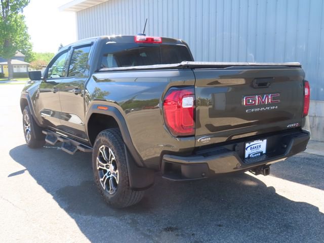 Used 2025 GMC Canyon AT4 w/ Technology Plus Package AWD/4WD image 9
