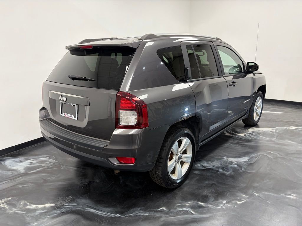 Used 2016 Jeep Compass Sport w/ Power Value Group image 18