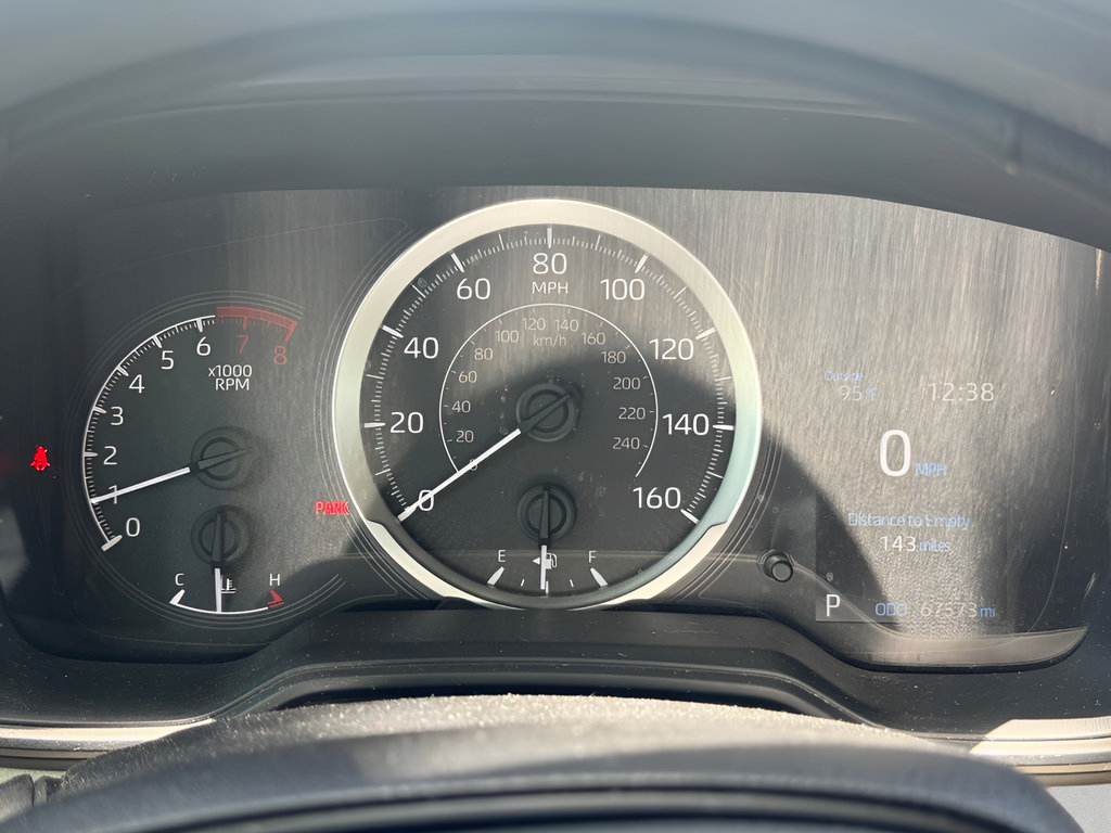 Used 2021 Toyota Corolla LE FWD image 22