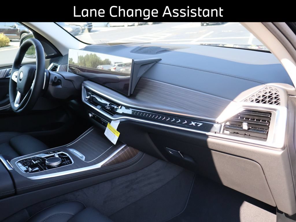 New 2027 BMW X7 xDrive40i AWD/4WD image 14