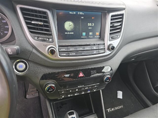 Used 2017 Hyundai Tucson SE Plus FWD image 8