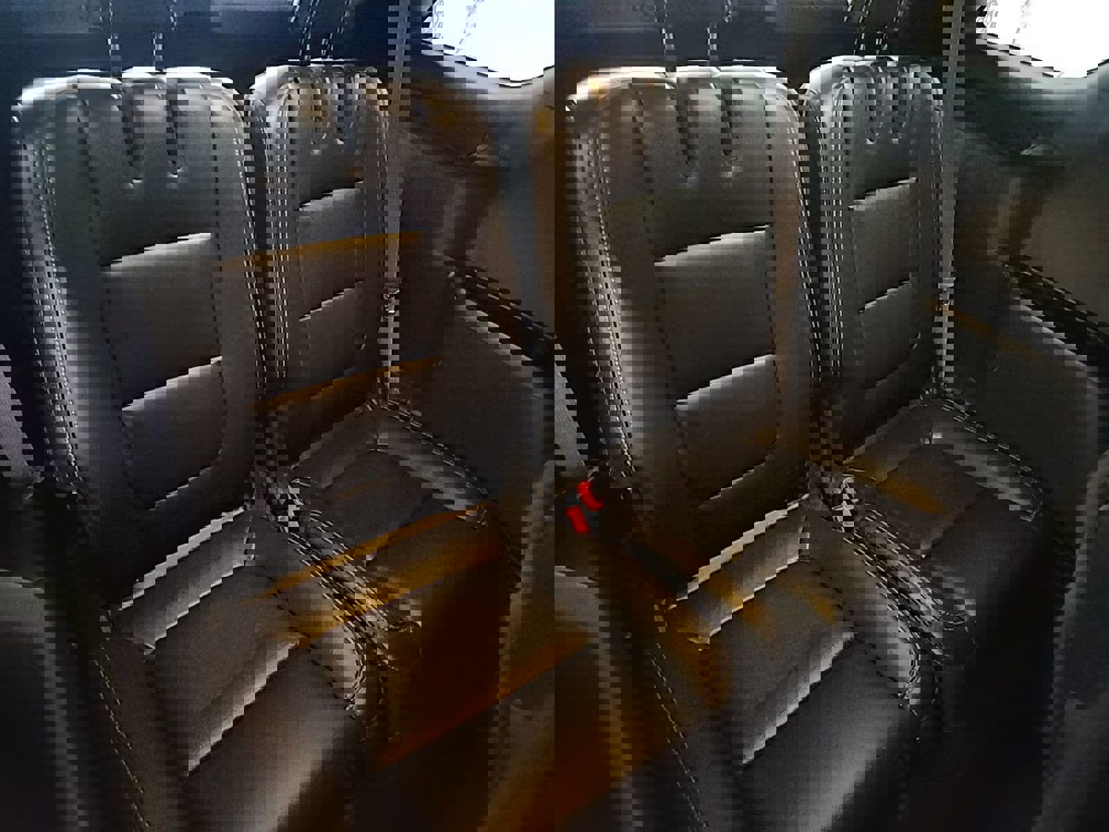 Used 2014 Ford Explorer Sport AWD/4WD image 9