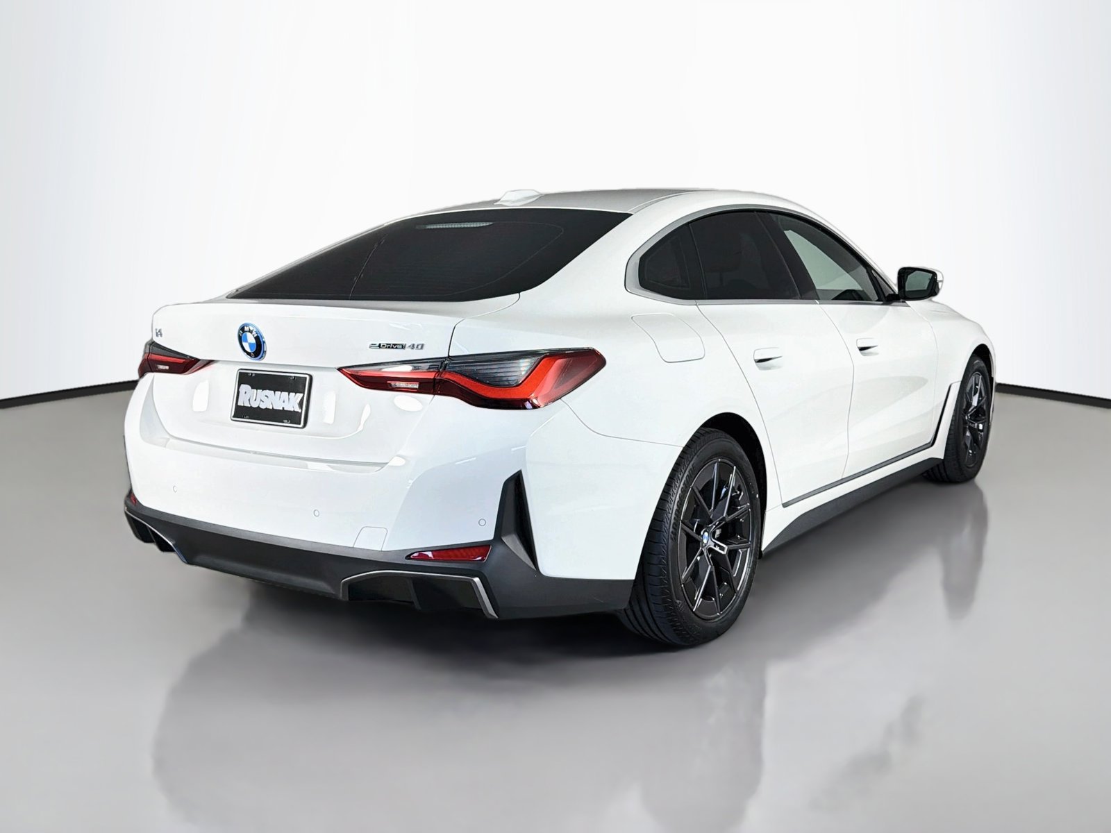 Certified 2025 BMW i4 eDrive40 w/ Driving Assistance Package RWD image 7