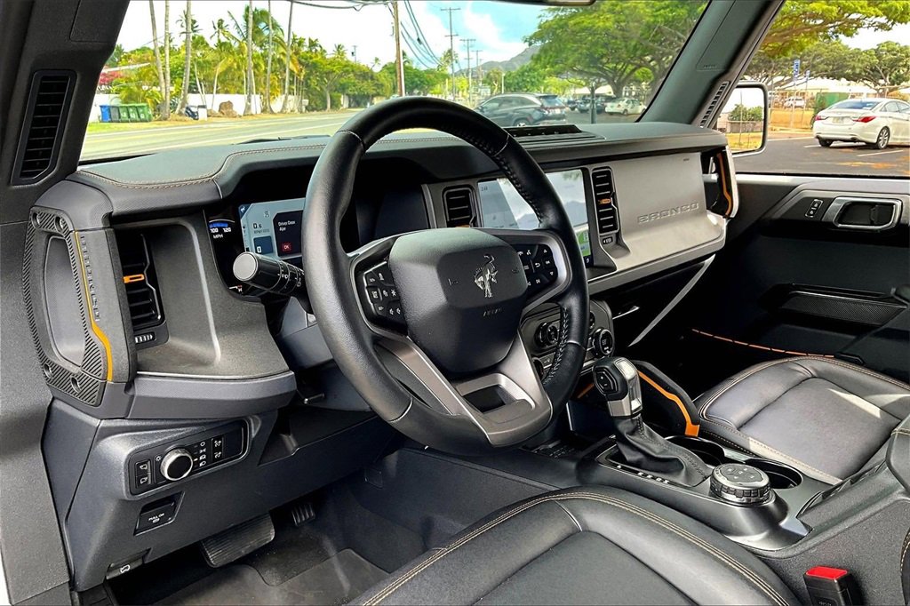 Used 2024 Ford Bronco Badlands image 13