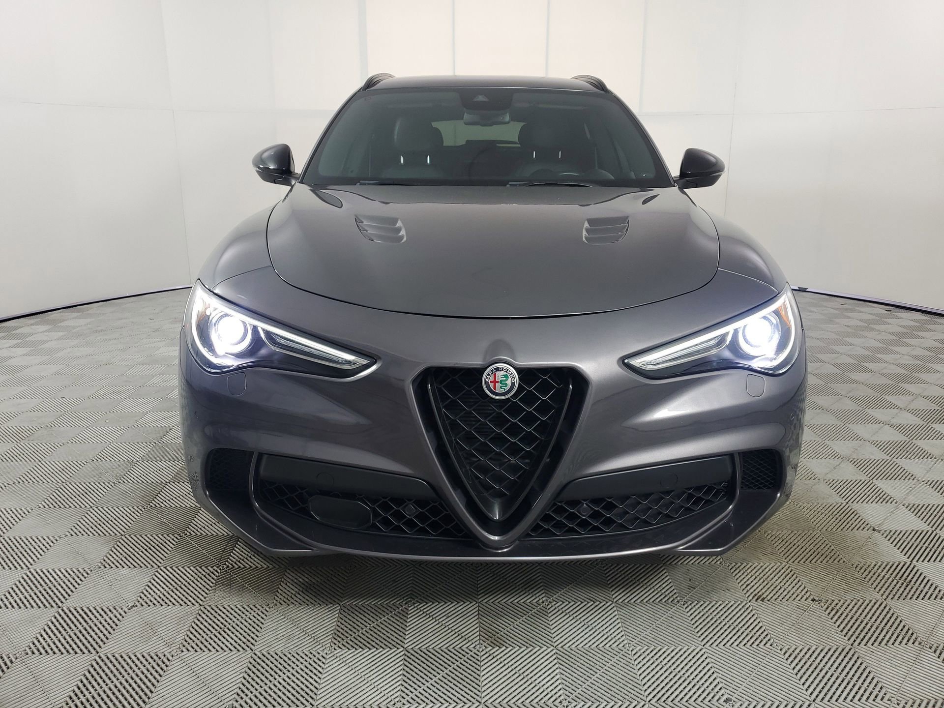Used 2022 Alfa Romeo Stelvio Quadrifoglio w/ Active Assist Plus Package image 3