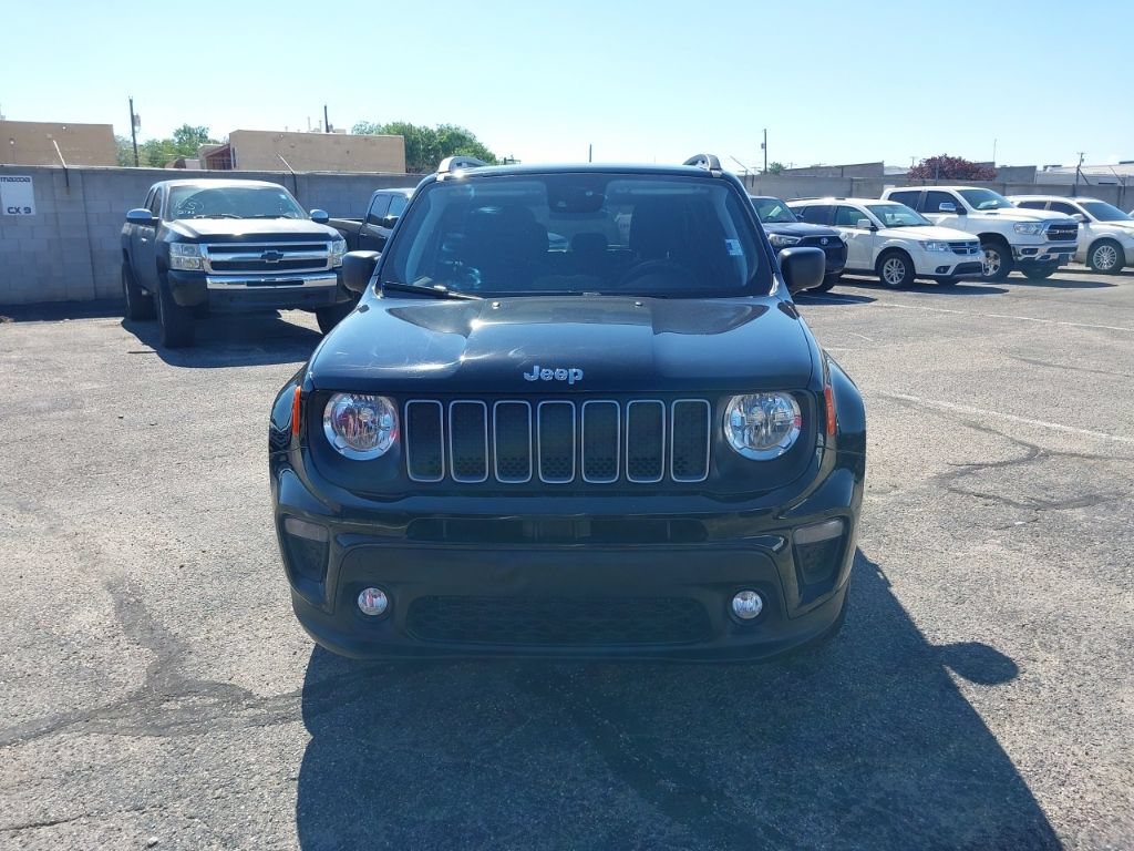 Used 2023 Jeep Renegade Latitude w/ Sun & Fun Group