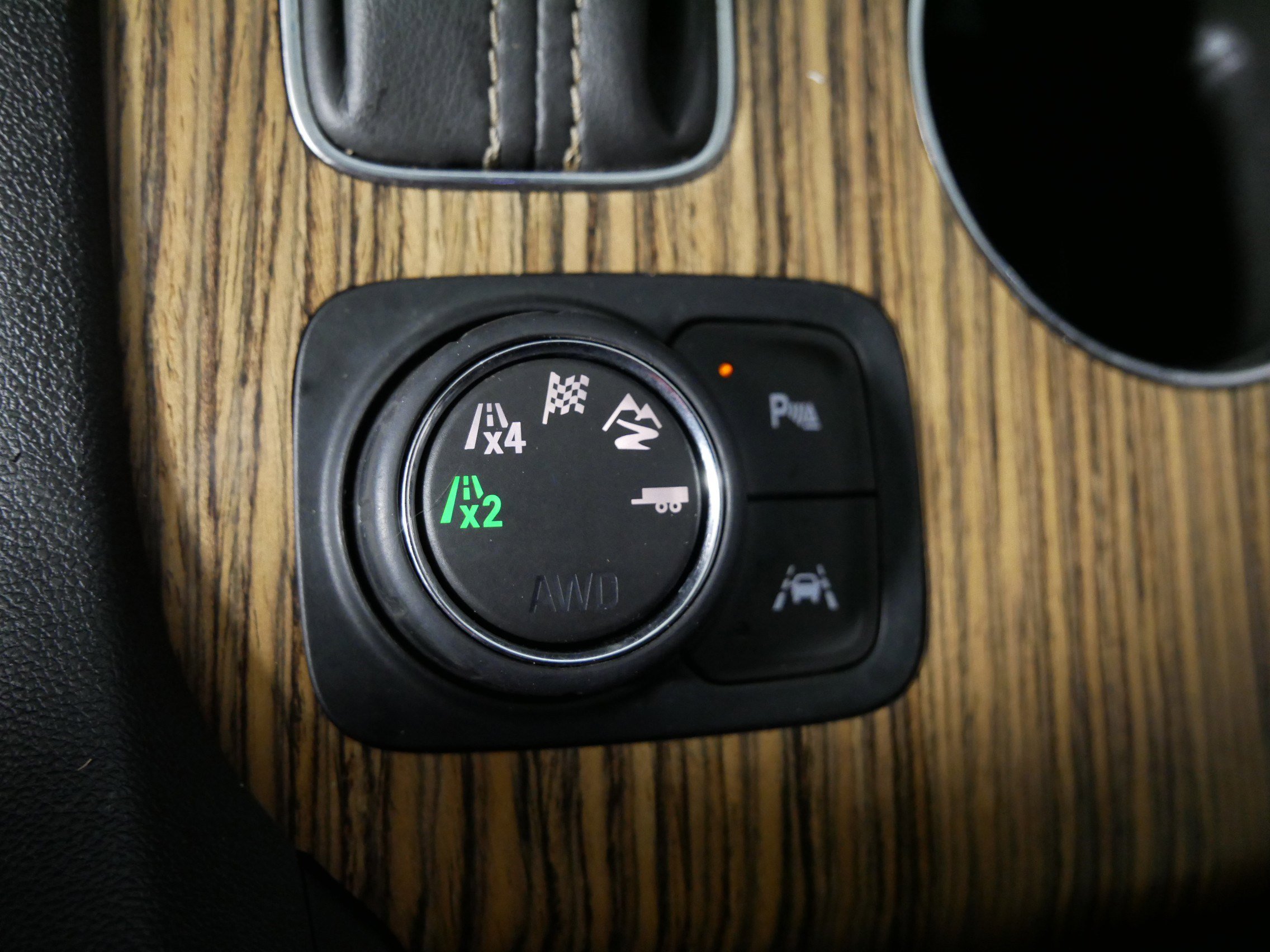 Certified 2017 GMC Acadia Denali image 30