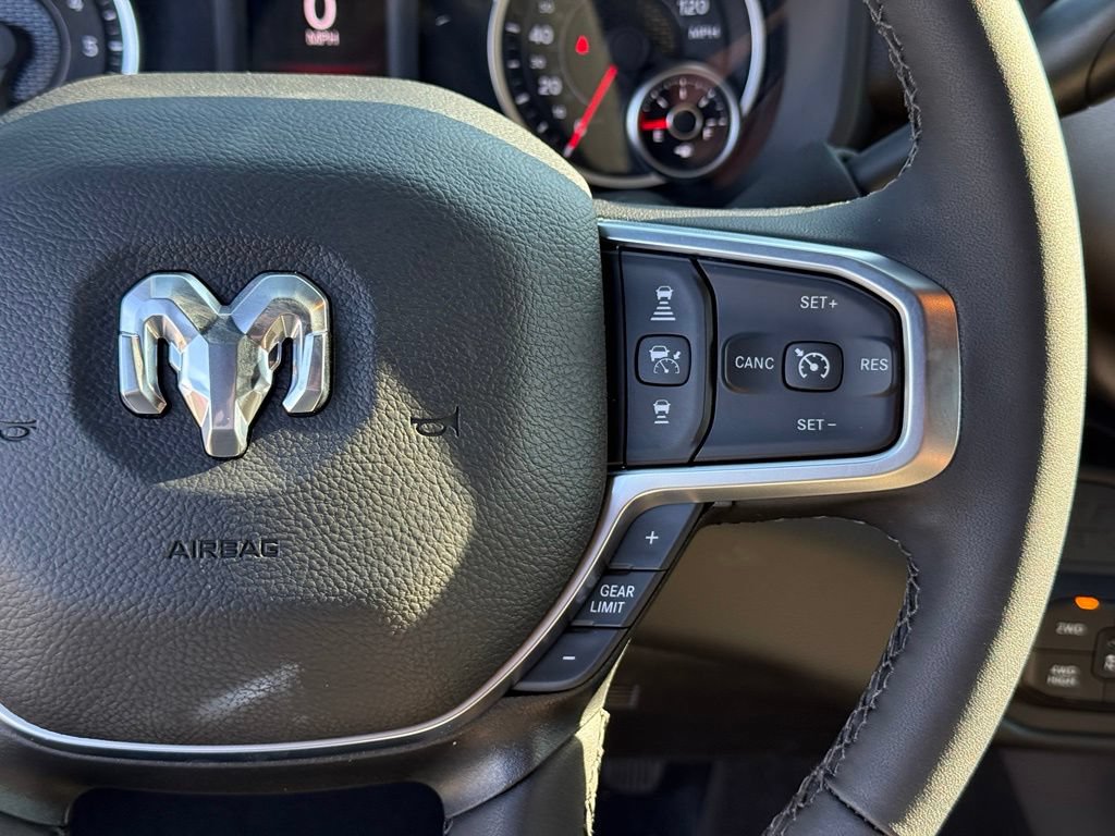New 2027 RAM 3500 Big Horn AWD/4WD image 17