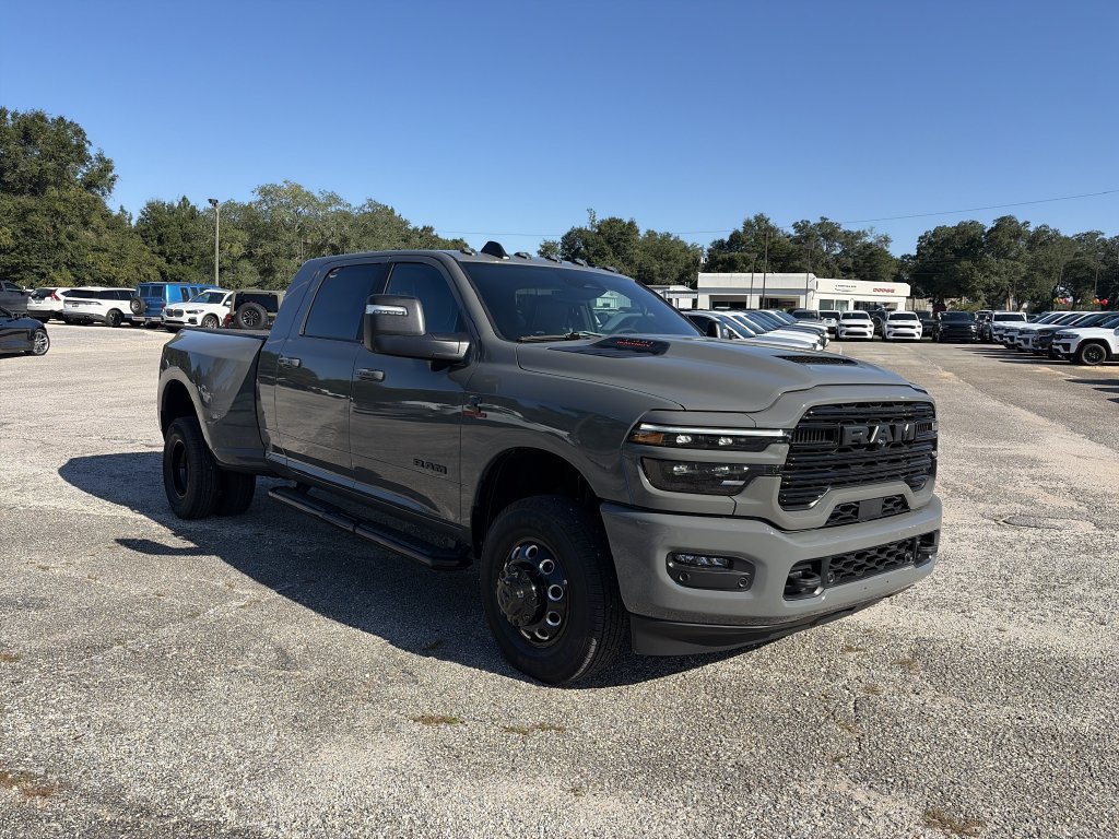 New 2026 RAM 3500 Laramie w/ Night Edition AWD/4WD image 8