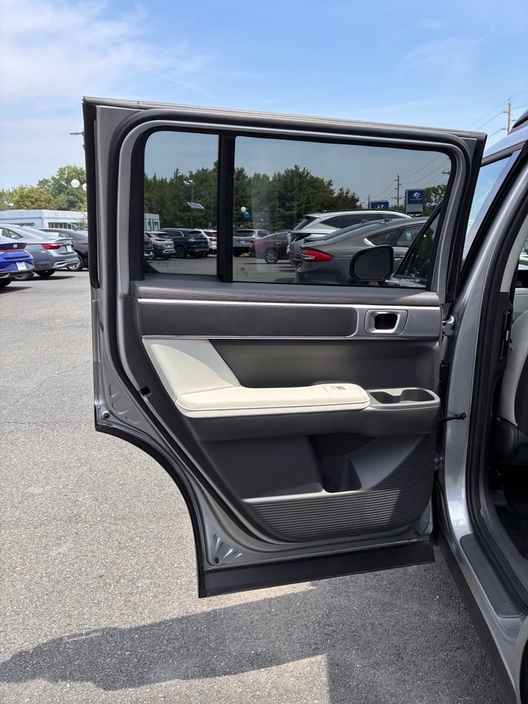 Used 2025 Hyundai Santa Fe SEL AWD/4WD image 45