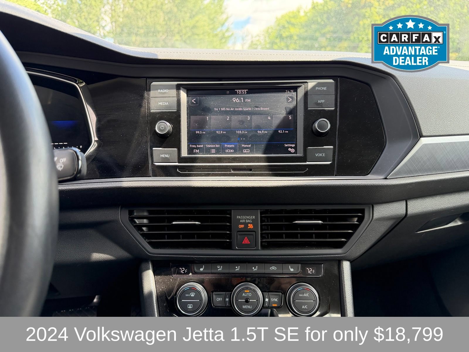 Used 2024 Volkswagen Jetta SE FWD image 12